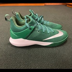 Nike Zoom Shift BRAND NEW - Men’s Size 12.5 - Green/White - Never been worn